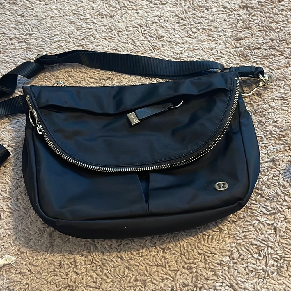 Lululemon all night festival bag